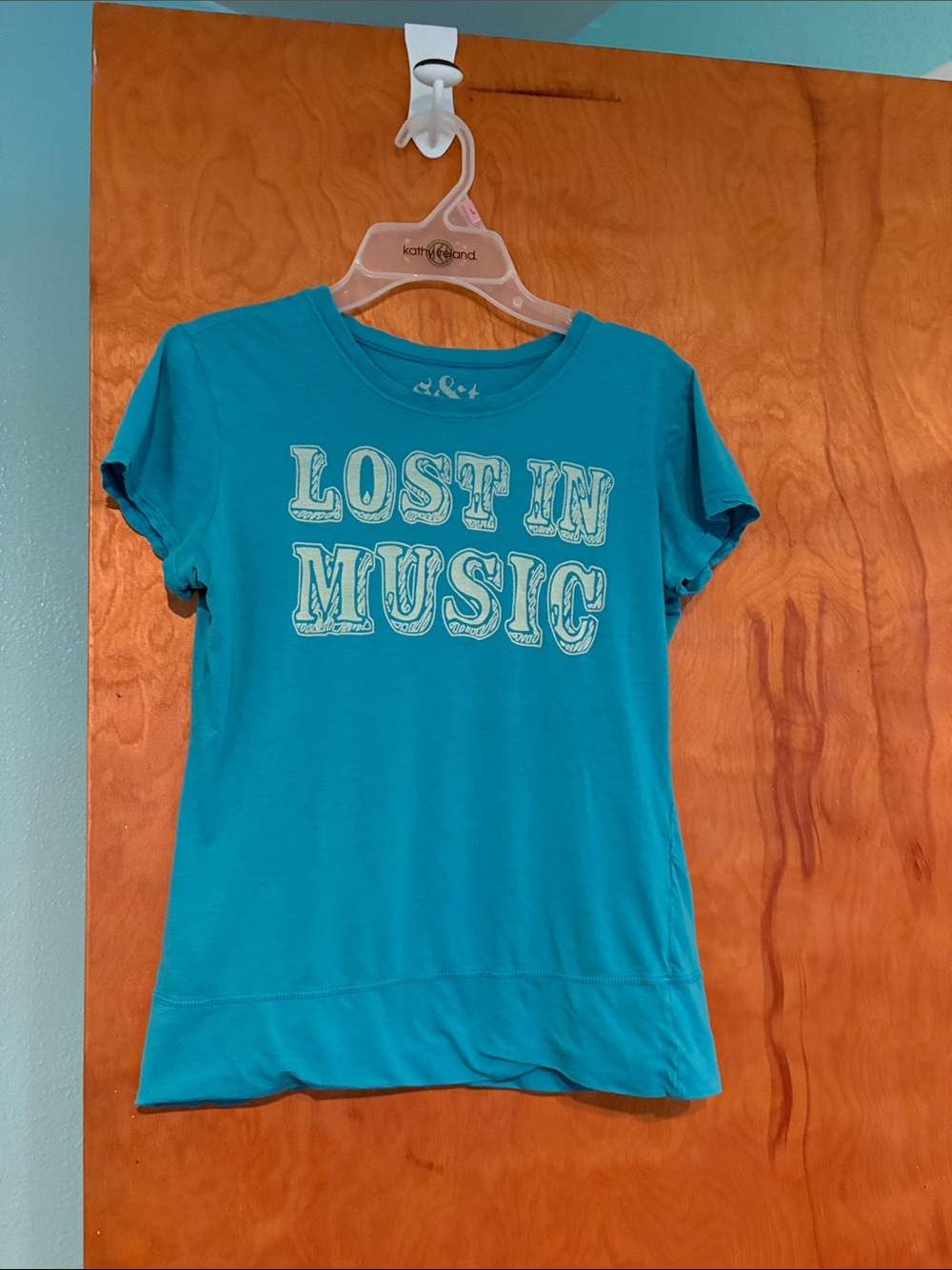 Lost In Music Graphic Tee - Teal Short Sleeve